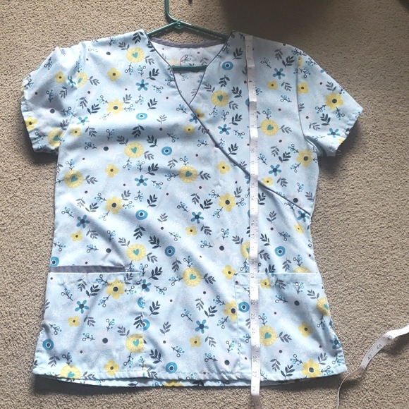 2 Scrub Top Lot, Blue - Picture 16 of 16